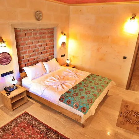 Sueleyman Cappadocia - Hot Air Balloon View 格雷梅